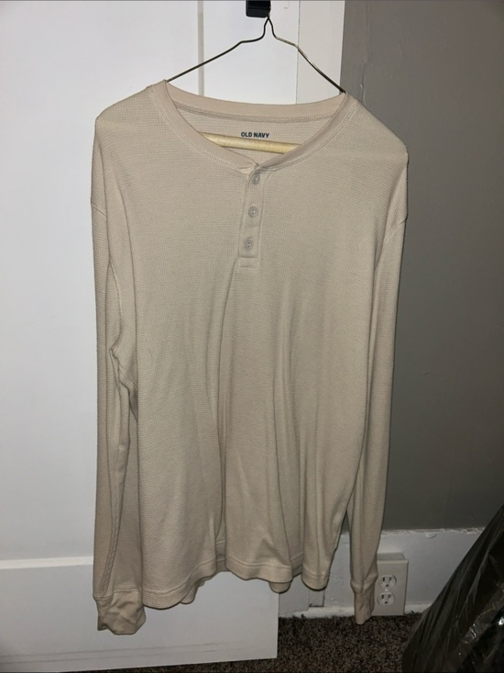 NWOT Old Navy Men’s Waffle Knit Long Sleeve- Large